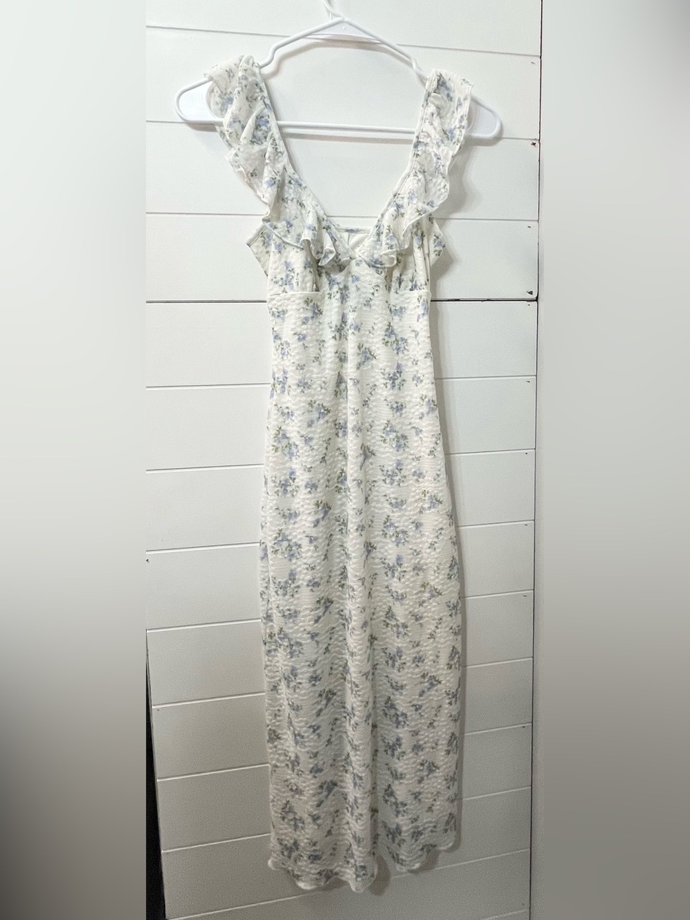 Wild Fable cream dress with light blue floral print